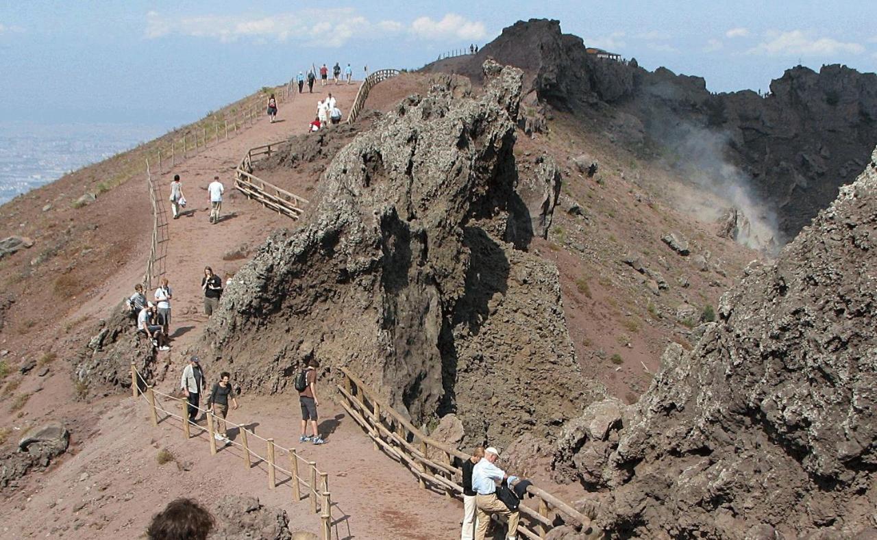 Ponte Valle B&B Pompei สกาฟาติ ภายนอก รูปภาพ