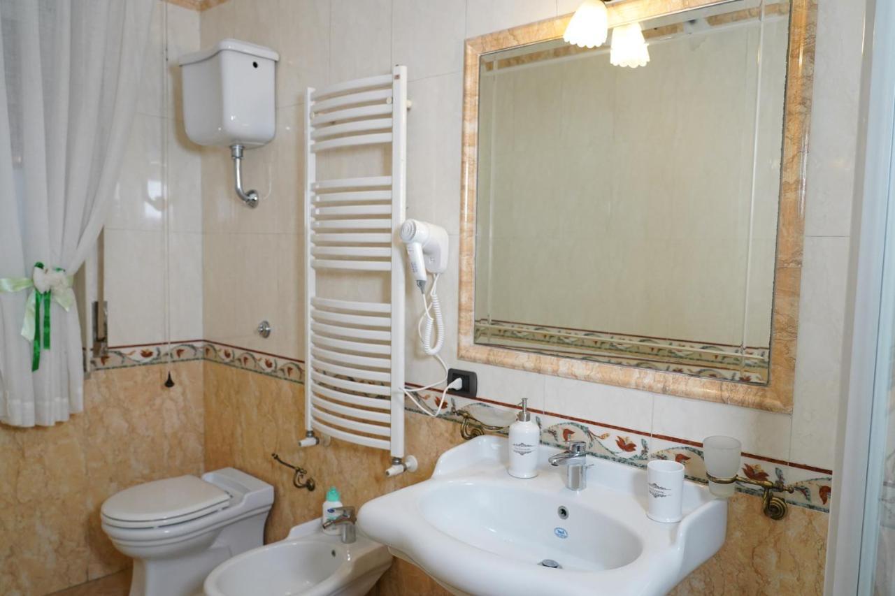 Ponte Valle B&B Pompei สกาฟาติ ภายนอก รูปภาพ